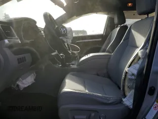2015 Toyota Highlander LE z VIN 5TDBKRFH7FS140122, wystawiony jako Copart lot #83716114 z przebiegiem 97 877 mil mil oraz Szkoda całkowita • Salvage title. Historia ofert i sprzedaży dostępna na DreamBid. Obrazek 7.