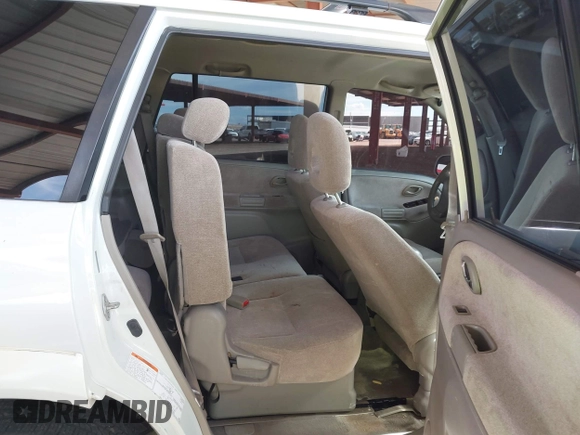 2005 Suzuki XL7 LX with VIN JS3TY92V954100876, listed as a IAAI auction lot 41799284 with 203,303 mi miles and . Bid and sale history available at DreamBid. Image 8.