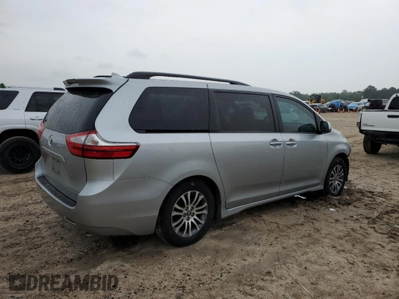 2019 Toyota Sienna XLE Auto Access Seat with VIN 5TDYZ3DCXKS967942, listed as a Copart auction lot 54076775 with 37,245 mi miles and Salvage Title. Bid and sale history available at carsss.com. Image 3.
