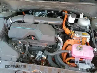 2025 Hyundai Santa Fe Calligraphy с VIN 5NMP54G16SH017930, выставлен на аукционе Copart как лот 54257615 с пробегом 8 250 миль миль и Списание • Salvage title. История ставок и продаж доступна на DreamBid. Изображение 14.