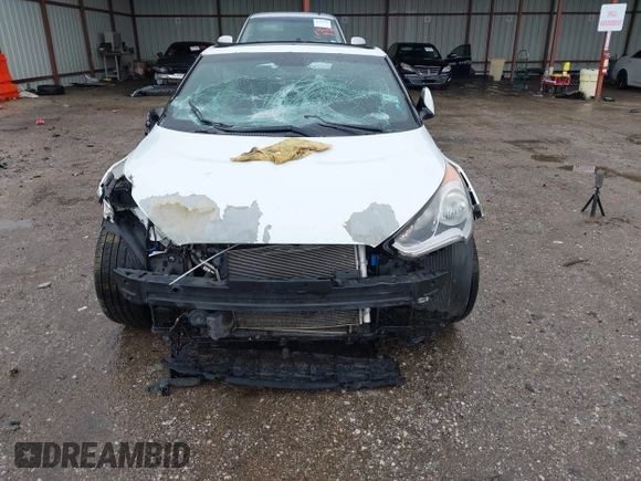 2016 Hyundai Veloster with VIN KMHTC6AD8GU248553, listed as a IAAI auction lot 42174244 with Not provided miles and . Bid and sale history available at DreamBid. Image 12.
