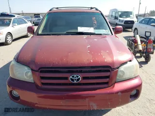 2006 Toyota Highlander w/3rd Row with VIN JTEDP21A360108181, listed as a IAAI auction lot 41526276 with 246,465 mi miles. Bid and sale history available at carsss.com. Image 6.