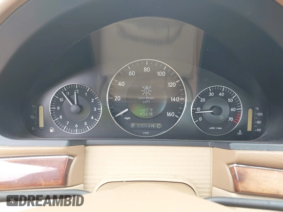 2009 Mercedes-Benz E Luxury 3.5L with VIN WDBUF87X09B418737, listed as a IAAI auction lot 42114852 with 93,014 mi miles. Bid and sale history available at carsss.com. Image 7.