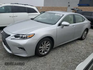 2016 Lexus ES 330 z VIN JTHBK1GG0G2232624, wystawiony jako Copart lot #55597955 z przebiegiem 30 386 mil mil oraz Szkoda całkowita • Salvage title. Historia ofert i sprzedaży dostępna na DreamBid. Obrazek 1.