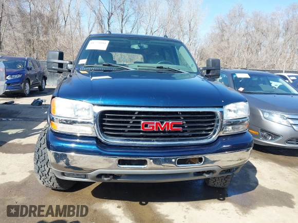 2005 GMC Yukon XL SLT with VIN 3GKGK26G35G191865, listed as a IAAI auction lot 41773994 with 211,199 mi miles. Bid and sale history available at carsss.com. Image 13.