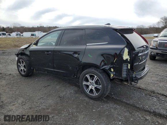 2015 Volvo XC60 z VIN YV4902RD8F2585025, wystawiony jako Copart lot #48017645 z przebiegiem 72 927 mil mil oraz Czysty tytuł • Clean title. Historia ofert i sprzedaży dostępna na DreamBid. Obrazek 2.
