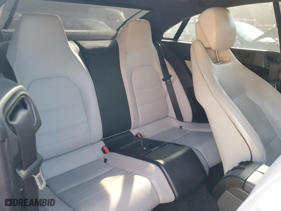 2015 Mercedes-Benz E-Class E 400 with VIN WDDKJ6FB7FF306688, listed as a Copart auction lot 68558164 with 148,148 mi miles and Salvage Title. Bid and sale history available at carsss.com. Image 10.