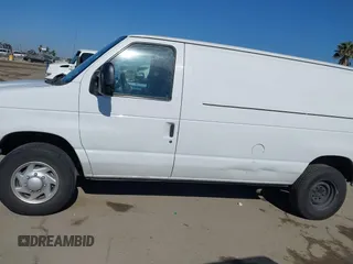 2013 Ford Econoline Cargo Commercial с VIN 1FTNE2EL7DDA63780, выставлен на аукционе IAAI как лот 42292669 с пробегом 277 085 миль миль и . История ставок и продаж доступна на DreamBid. Изображение 15.