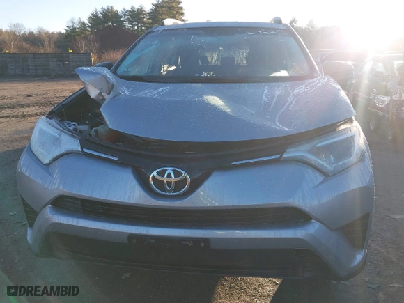 2016 Toyota RAV4 LE with VIN 2T3BFREV2GW477230, listed as a IAAI auction lot 41144507 with 82,425 mi miles. Bid and sale history available at carsss.com. Image 6.