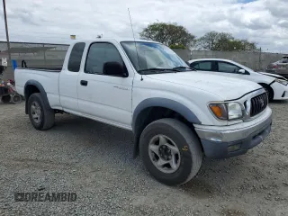 2001 Toyota Tacoma PreRunner with VIN 5TESM92N61Z838478, listed as a Copart auction lot 53168835 with 370,184 mi miles and Salvage title. Bid and sale history available at DreamBid. Image 4.