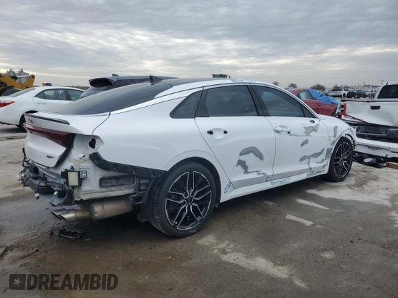 2022 Kia K5 GT with VIN 5XXG44J81NG125092, listed as a Copart auction lot 44750305 with 62,612 mi miles and Salvage Title. Bid and sale history available at carsss.com. Image 3.