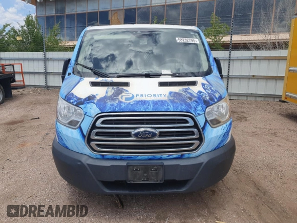 2017 Ford Transit с VIN 1FTYR1ZM3HKB09718, выставлен на аукционе Copart как лот 64148895 с пробегом 121 901 миль миль и Списание • Salvage title. История ставок и продаж доступна на DreamBid. Изображение 5.