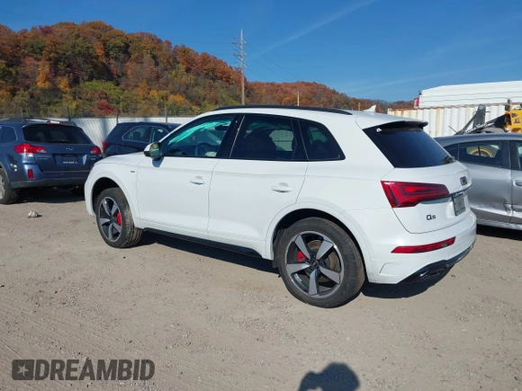 2024 Audi Q5 S line Premium Plus with VIN WA1EAAFY1R2143511, listed as a IAAI auction lot 40736946 with 1,125 mi miles and . Bid and sale history available at DreamBid. Image 3.