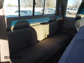 1992 Ford F-150 with VIN 1FTEX14H2NKB74123, listed as a IAAI auction lot 41883058 with 176,880 mi miles and . Bid and sale history available at DreamBid. Image 8.