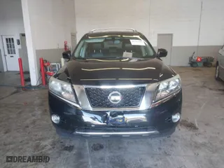 2015 Nissan Pathfinder S with VIN 5N1AR2MM0FC676437, listed as a IAAI auction lot 41561504 with 174,605 mi miles. Bid and sale history available at carsss.com. Image 12.