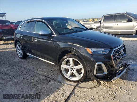2021 Audi SQ5 Premium Plus with VIN WA1A4AFY5M2068939, listed as a Copart auction lot 77340614 with 0 mi miles and Non Repairable. Bid and sale history available at carsss.com. Image 4.