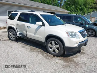 2010 GMC Acadia SLT1 z VIN 1GKLVMED9AJ175364, wystawiony jako IAAI lot #42266413 z przebiegiem 141 720 mil mil oraz . Historia ofert i sprzedaży dostępna na DreamBid. Obrazek 1.
