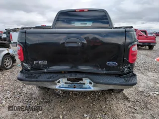 2002 Ford F-150 XLT with VIN 1FTRW08L62KD89268, listed as a Copart auction lot 45555235 with 187,322 mi miles and Salvage Title. Bid and sale history available at carsss.com. Image 6.