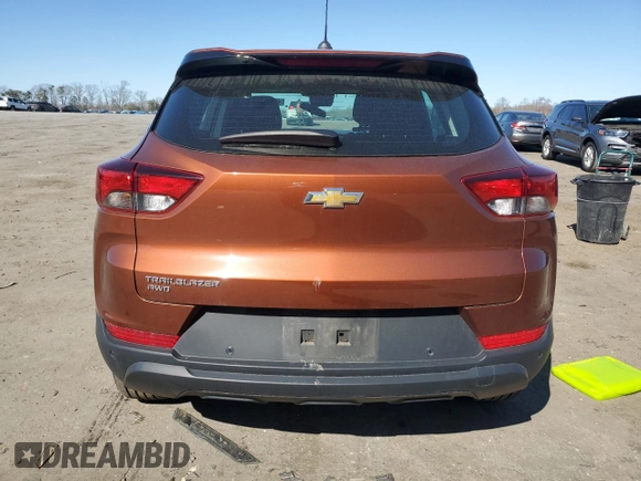 2021 Chevrolet TrailBlazer LS with VIN KL79MNSL2MB051037, listed as a Copart auction lot 49514115 with 68,180 mi miles and Salvage Title. Bid and sale history available at carsss.com. Image 6.