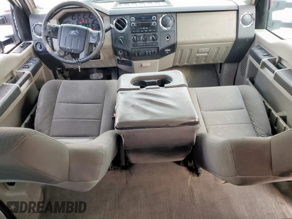 2010 Ford F-350 XL with VIN 1FTWW3DR9AEA59443, listed as a Copart auction lot 61190545 with 147,998 mi miles and Salvage title. Bid and sale history available at DreamBid. Image 8.