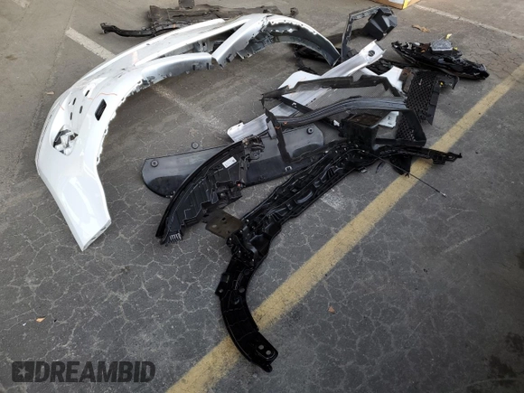 2022 Land Rover Range Rover Evoque R-Dynamic SE z VIN SALZL2FX5NH172072, wystawiony jako Copart lot #83469744 z przebiegiem 29 085 mil mil oraz Szkoda całkowita • Salvage title. Historia ofert i sprzedaży dostępna na DreamBid. Obrazek 12.