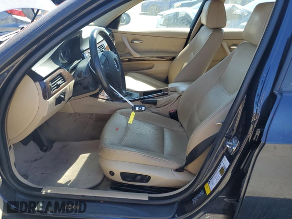 2008 BMW 3 Series 328i with VIN WBAVC57548NK78262, listed as a Copart auction lot 71132994 with 120,872 mi miles and Clean title. Bid and sale history available at DreamBid. Image 7.