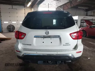 2017 Nissan Pathfinder SL z VIN 5N1DR2MM6HC668911, wystawiony jako IAAI lot #42270084 z przebiegiem 85 055 mil mil oraz . Historia ofert i sprzedaży dostępna na DreamBid. Obrazek 16.
