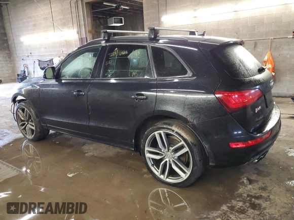 2015 Audi SQ5 Premium Plus with VIN WA1CGAFP9FA092354, listed as a Copart auction lot 40517494 with 89,024 mi miles and Non Repairable. Bid and sale history available at carsss.com. Image 2.