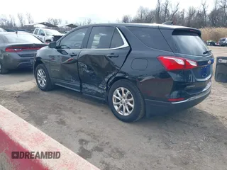 2020 Chevrolet Equinox LT z VIN 2GNAXJEV1L6198410, wystawiony jako IAAI lot #41618359 z przebiegiem 68 216 mil mil oraz . Historia ofert i sprzedaży dostępna na DreamBid. Obrazek 3.