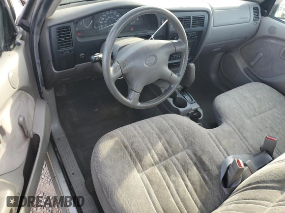 2004 Toyota Tacoma with VIN 5TENL42NX4Z407973, listed as a Copart auction lot 61962155 with 163,180 mi miles and Salvage title. Bid and sale history available at DreamBid. Image 8.