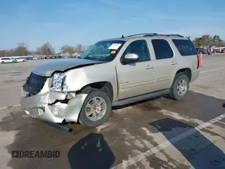 2013 GMC Yukon SLT with VIN 1GKS2CE01DR298299, listed as a IAAI auction lot 41759932 with 167,283 mi miles. Bid and sale history available at carsss.com. Image 18.