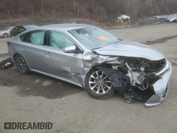 2017 Toyota Avalon XLE z VIN 4T1BK1EB0HU242936, wystawiony jako Copart lot #49079325 z przebiegiem 69 726 mil mil oraz Szkoda całkowita • Salvage title. Historia ofert i sprzedaży dostępna na DreamBid. Obrazek 4.