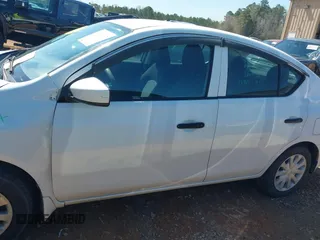 2018 Nissan Versa SV с VIN 3N1CN7AP5JL819838, выставлен на аукционе IAAI как лот 41878387 с пробегом 227 298 миль миль и . История ставок и продаж доступна на DreamBid. Изображение 14.