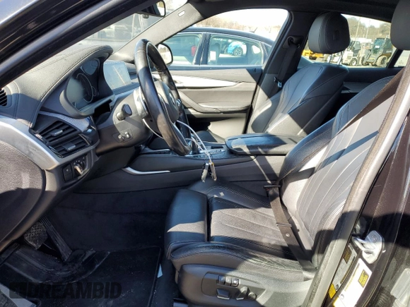 2019 BMW X6 xDrive35i with VIN 5UXKU2C5XK0Z63652, listed as a Copart auction lot 45275385 with 137,085 mi miles and Clean Title. Bid and sale history available at carsss.com. Image 7.