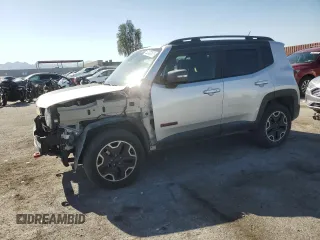 2017 Jeep Renegade Deserthawk с VIN ZACCJBCB5HPE80304, выставлен на аукционе Copart как лот 52422835 с пробегом 104 602 миль миль и Списание • Salvage title. История ставок и продаж доступна на DreamBid. Изображение 1.