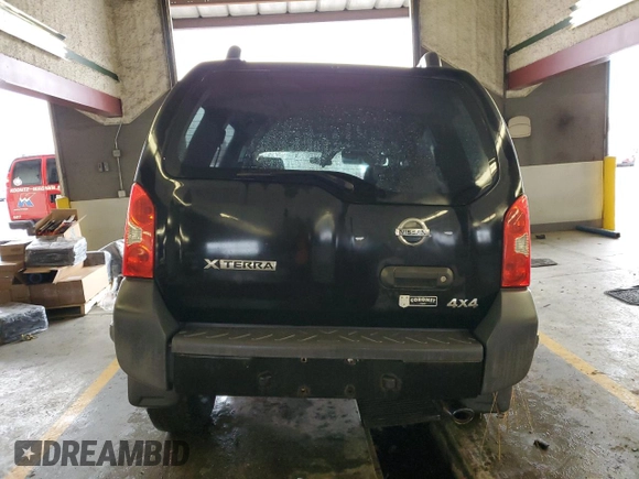 2010 Nissan Xterra S z VIN 5N1AN0NW3AC506047, wystawiony jako Copart lot #43036805 z przebiegiem 231 861 mil mil oraz Szkoda całkowita • Salvage title. Historia ofert i sprzedaży dostępna na DreamBid. Obrazek 6.