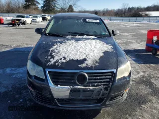 2009 Volkswagen Passat Komfort z VIN WVWJK73C79P056163, wystawiony jako Copart lot #42095525 z przebiegiem 132 709 mil mil oraz Szkoda całkowita • Salvage title. Historia ofert i sprzedaży dostępna na DreamBid. Obrazek 5.