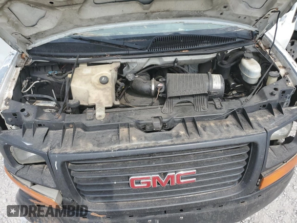 2005 GMC Savana Cargo Van with VIN 1GTFG15X651178241, listed as a Copart auction lot 69802404 with 244,854 mi miles and Salvage Title. Bid and sale history available at carsss.com. Image 12.
