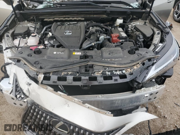 2024 Lexus NX 350 Premium z VIN 2T2GGCEZ2RC045247, wystawiony jako Copart lot #61401805 z przebiegiem 11 271 mil mil oraz Szkoda całkowita • Salvage title. Historia ofert i sprzedaży dostępna na DreamBid. Obrazek 12.