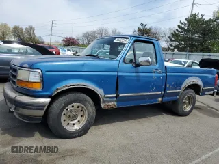 1995 Ford F-150 with VIN 1FTEF15H5SNB72572, listed as a Copart auction lot 52452315 with 303,554 mi miles and Salvage Title. Bid and sale history available at carsss.com. Image 1.