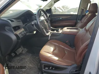 2019 Cadillac Escalade Luxury z VIN 1GYS4BKJ4KR154475, wystawiony jako Copart lot #42383925 z przebiegiem 79 043 mil mil oraz Szkody całkowita. Historia ofert i sprzedaży dostępna na DreamBid. Obrazek 7.