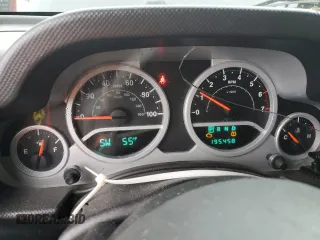 2008 Jeep Wrangler Unlimited Rubicon with VIN 1J4GA691X8L590979, listed as a Copart auction lot 57840575 with 195,458 mi miles and Salvage title. Bid and sale history available at DreamBid. Image 9.