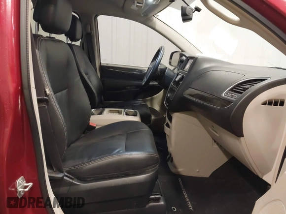 2015 Chrysler Town & Country Touring with VIN 2C4RC1BG2FR595107, listed as a IAAI auction lot 42008257 with 149,527 mi miles and . Bid and sale history available at DreamBid. Image 5.