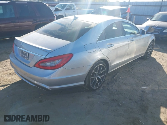 2012 Mercedes-Benz CLS 550 с VIN WDDLJ7DB2CA016431, выставлен на аукционе IAAI как лот 40961925 с пробегом 121 719 миль миль и . История ставок и продаж доступна на DreamBid. Изображение 4.