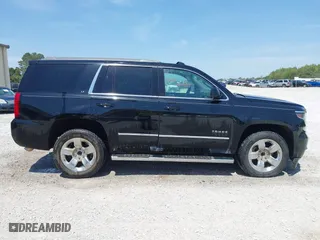 2019 Chevrolet Tahoe LT with VIN 1GNSCBKC4KR231153, listed as a IAAI auction lot 42017325 with 116,960 mi miles. Bid and sale history available at carsss.com. Image 13.