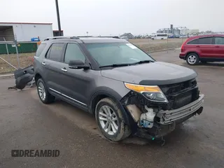 2013 Ford Explorer XLT z VIN 1FM5K8D87DGC16483, wystawiony jako IAAI lot #42114797 z przebiegiem 149 548 mil mil oraz . Historia ofert i sprzedaży dostępna na DreamBid. Obrazek 1.