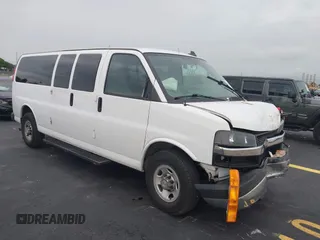 2016 Chevrolet Express Passenger LT with VIN 1GAZGPFG6G1239033, listed as a IAAI auction lot 42399526 with 65,152 mi miles and . Bid and sale history available at DreamBid. Image 1.