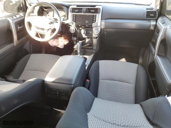 2021 Toyota 4Runner SR5 with VIN JTEEU5JR9M5229009, listed as a Copart auction lot 47441825 with 47,759 mi miles and Salvage Title. Bid and sale history available at carsss.com. Image 8.