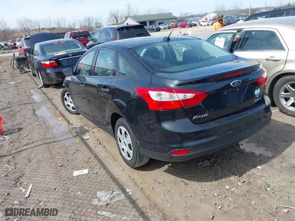 2013 Ford Focus S with VIN 1FADP3E27DL261340, listed as a IAAI auction lot 41864213 with NaN miles. Bid and sale history available at carsss.com. Image 3.