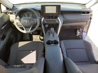 2021 Toyota Venza LE with VIN JTEAAAAH8MJ011951, listed as a Copart auction lot 52055705 with 8,648 mi miles and Salvage Title. Bid and sale history available at carsss.com. Image 8.